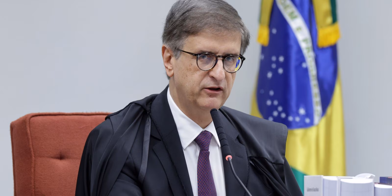 PGR repete pedido por acesso integral a dados de Vorcaro