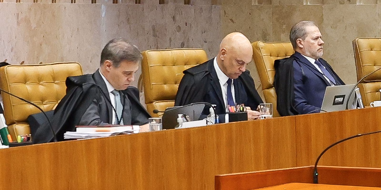 Moraes defende que seu julgamento seja em conjunto com o de Mendonça