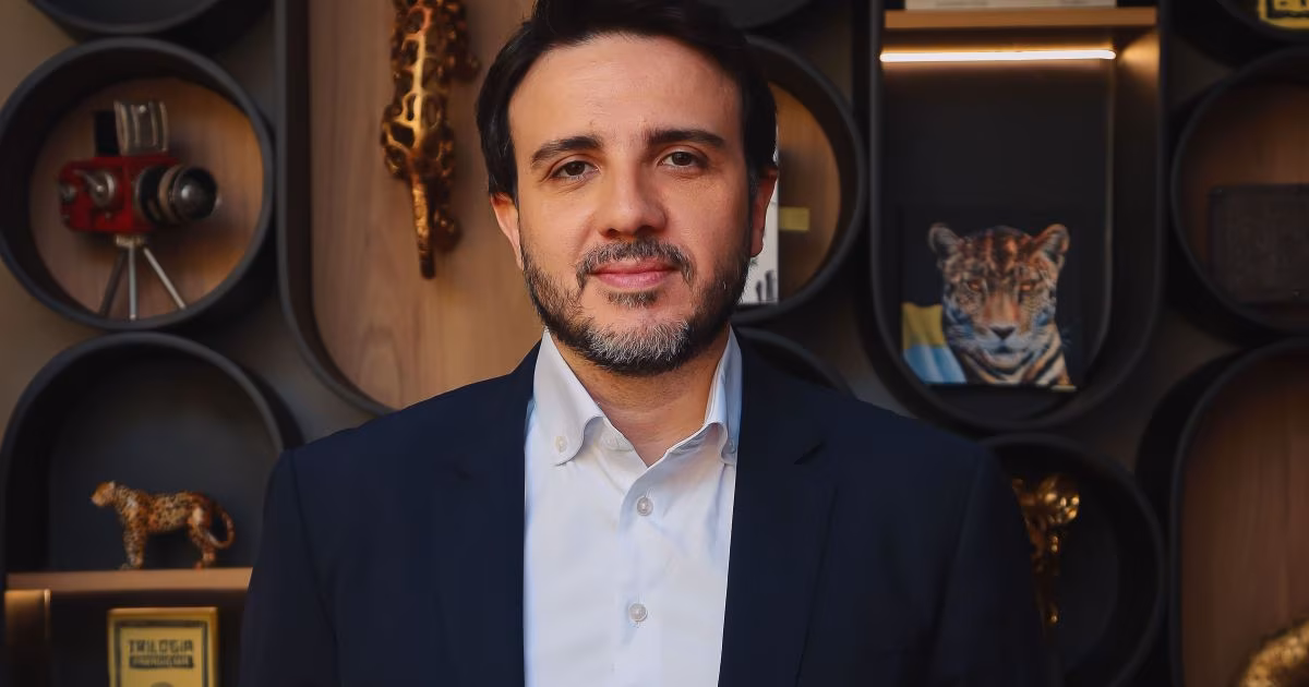 EUA querem retirar terras raras do Brasil, diz Renan Santos