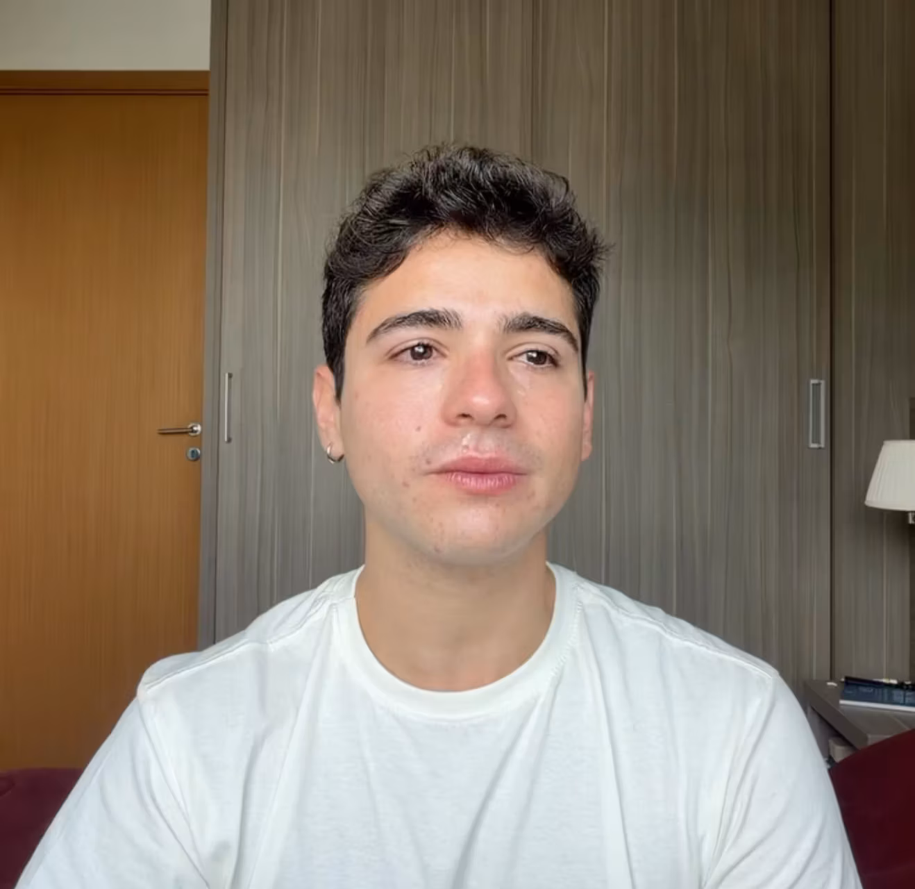 Ator João Victor se pronuncia após ser alvo de ataque homofóbico no Rock in Rio