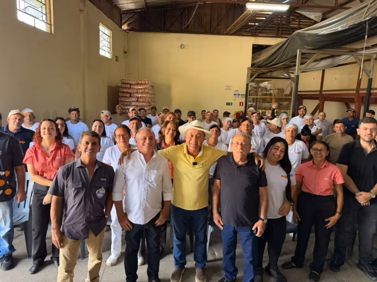 Bocalom visita indústrias em Rio Branco e promete incentivos à produção