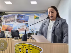 Vereadora cobra explicações sobre exclusão de vaga