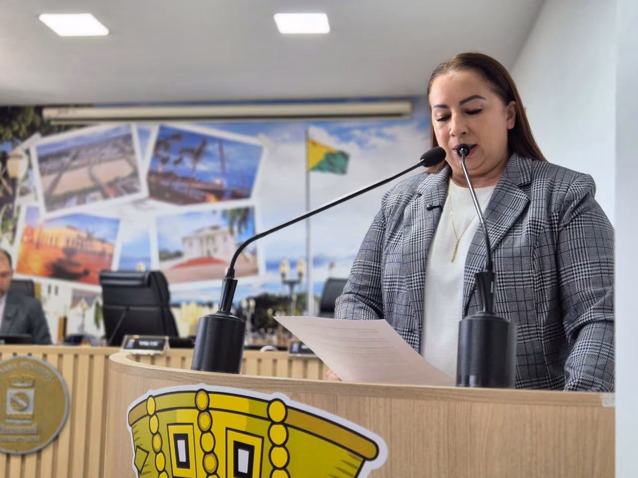 Vereadora cobra explicações sobre exclusão de vaga