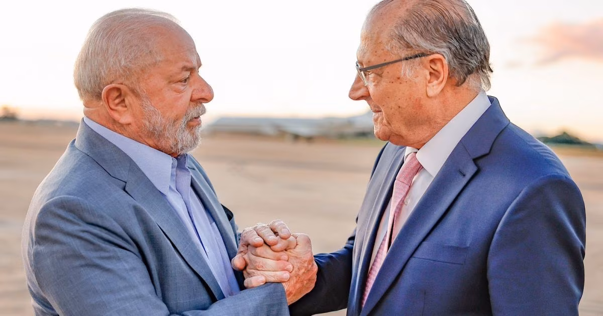 TSE suspende propaganda de Lula que não citava nome de Alckmin