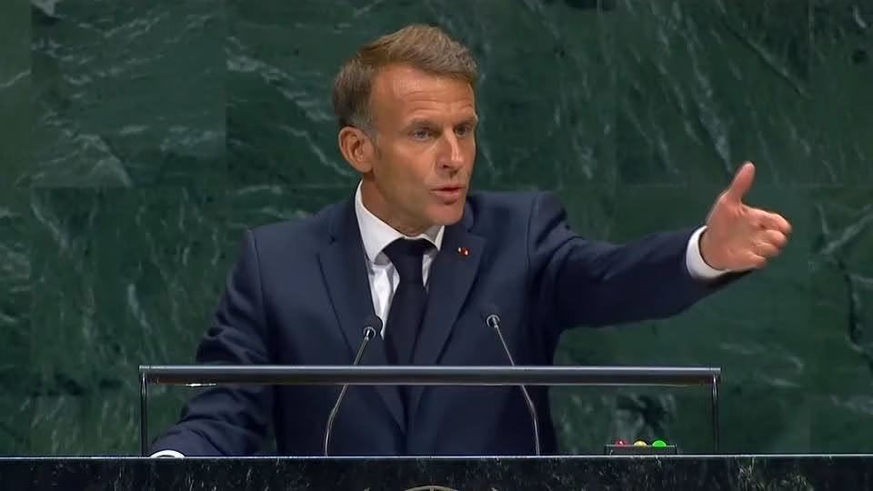 Macron chama guerra em Gaza de “espetáculo vergonhoso” em Assembleia da ONU