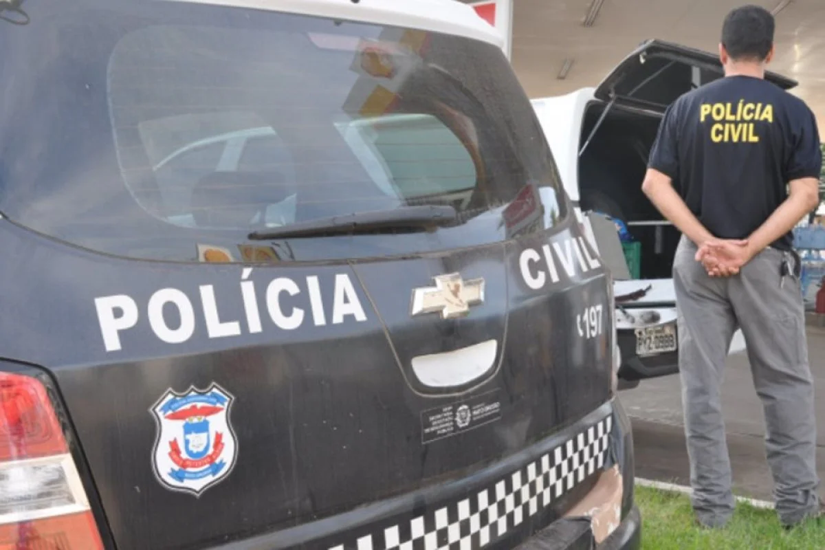 Homem tenta atirar em teiú e mata esposa com tiro acidental em MT