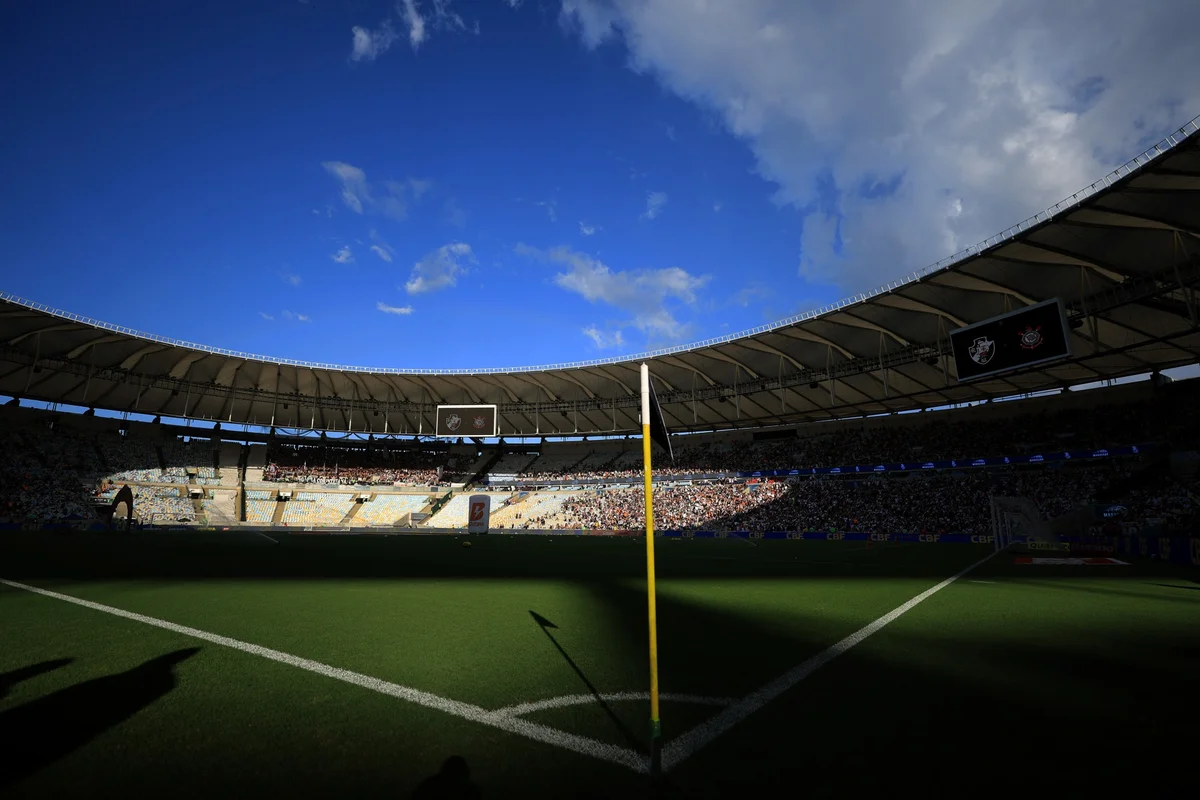 Vasco quer mandar semifinal da Sul-Americana contra o Boca no Maracanã