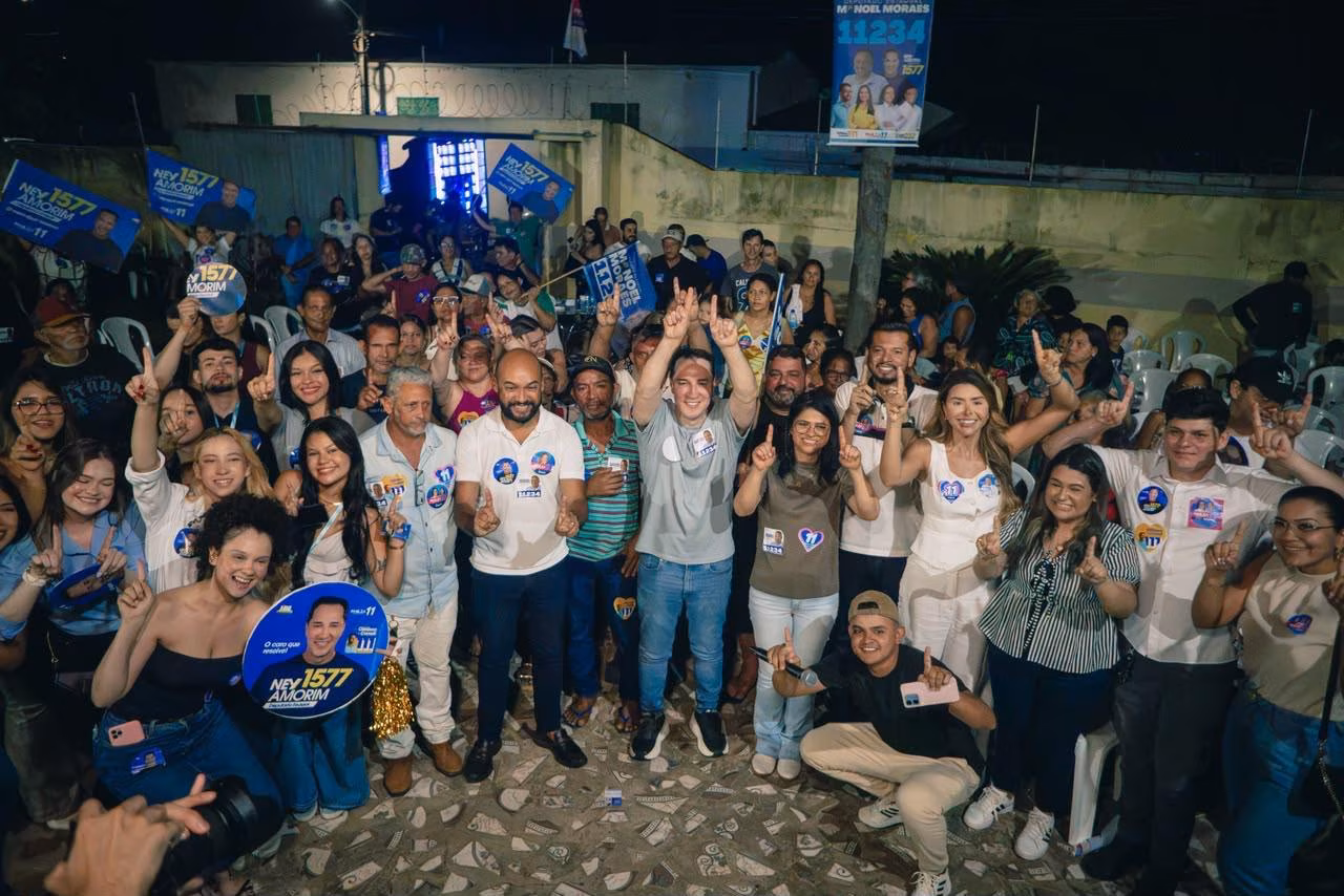 Encontro reúne cerca de 500 pessoas em apoio a Ney Amorim e Manoel Moraes