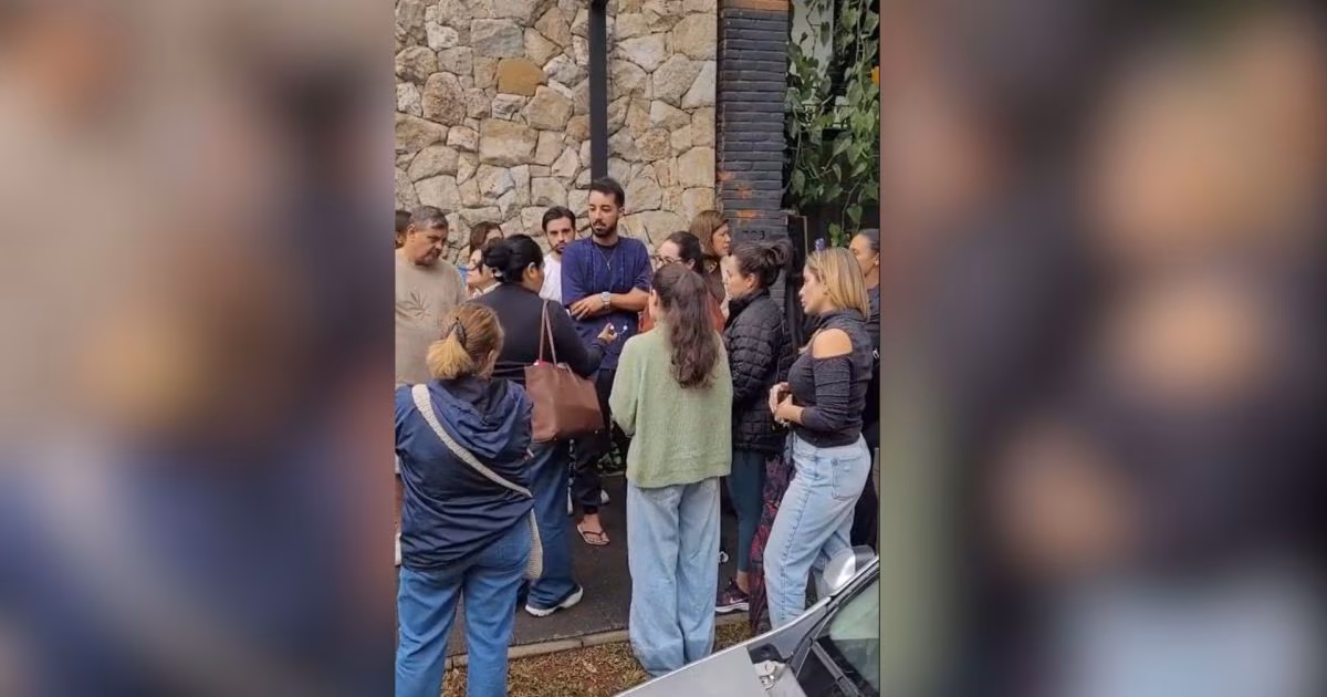 Noivas cobram após loja em bairro nobre fechar e atrasar entrega de vestido