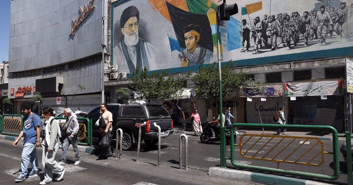 Livro de memórias de ganhadora do Nobel detalha abusos em prisão iraniana