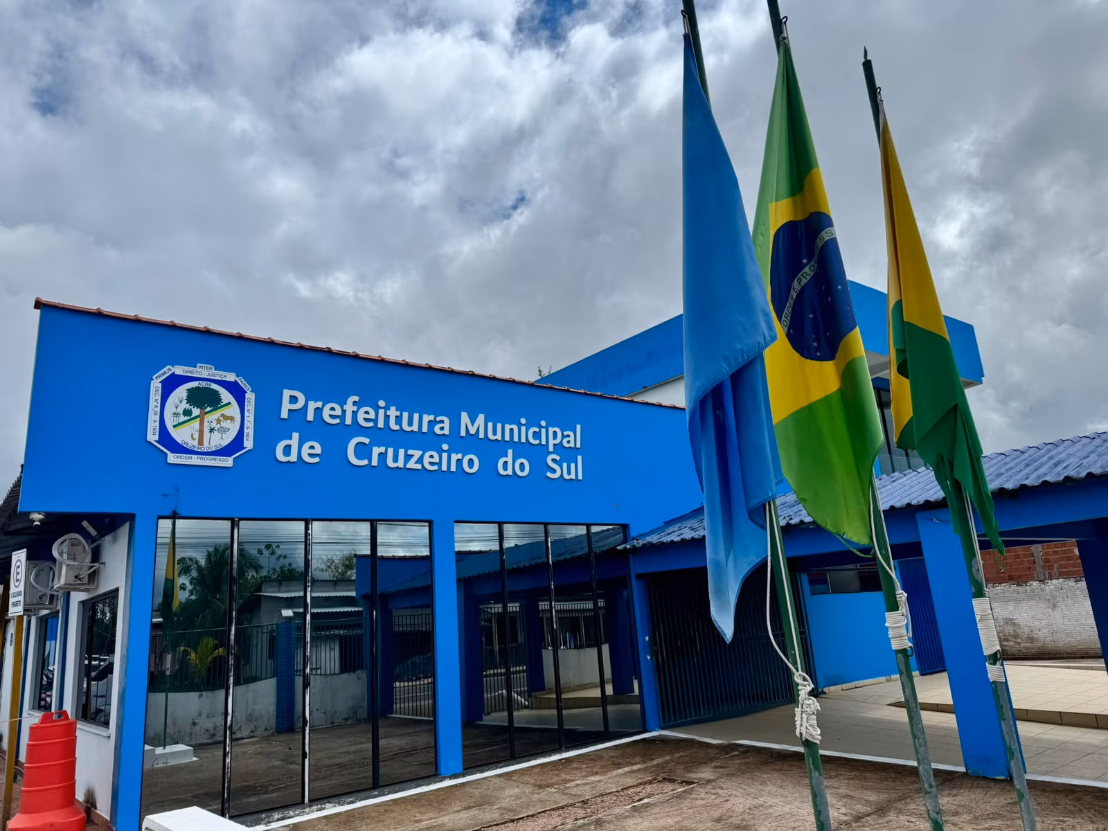 Cruzeiro do Sul emite nota sobre falta de água no Remanso