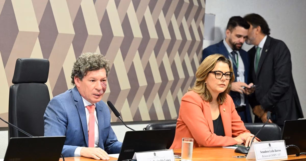 Relatora chega a acordo para destravar MP da taxa das blusinhas