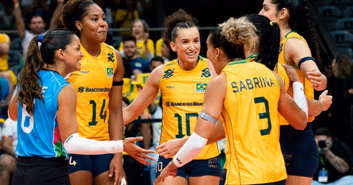 Brasil atropela Venezuela e estreia com vitória no Sul-Americano de Vôlei