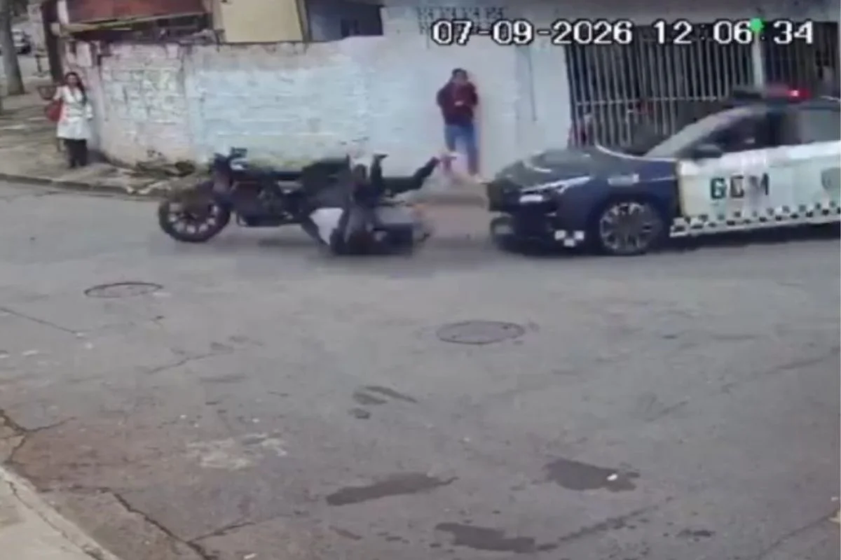 Adolescente morre atingido por viatura da GCM em perseguição a moto roubada