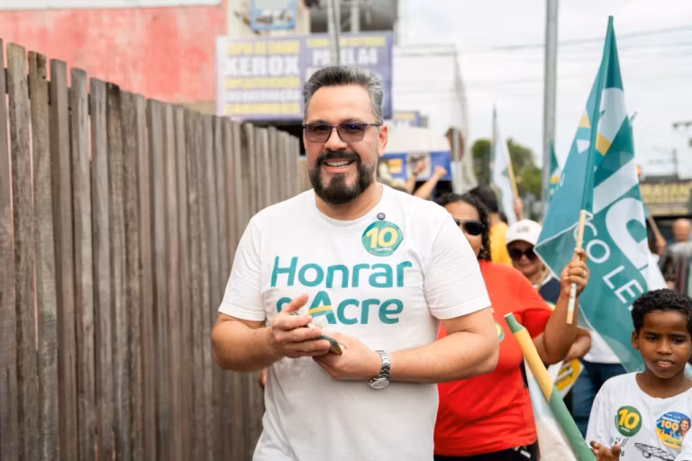 Alan percorreu o comércio da região, conversou com moradores e comerciantes