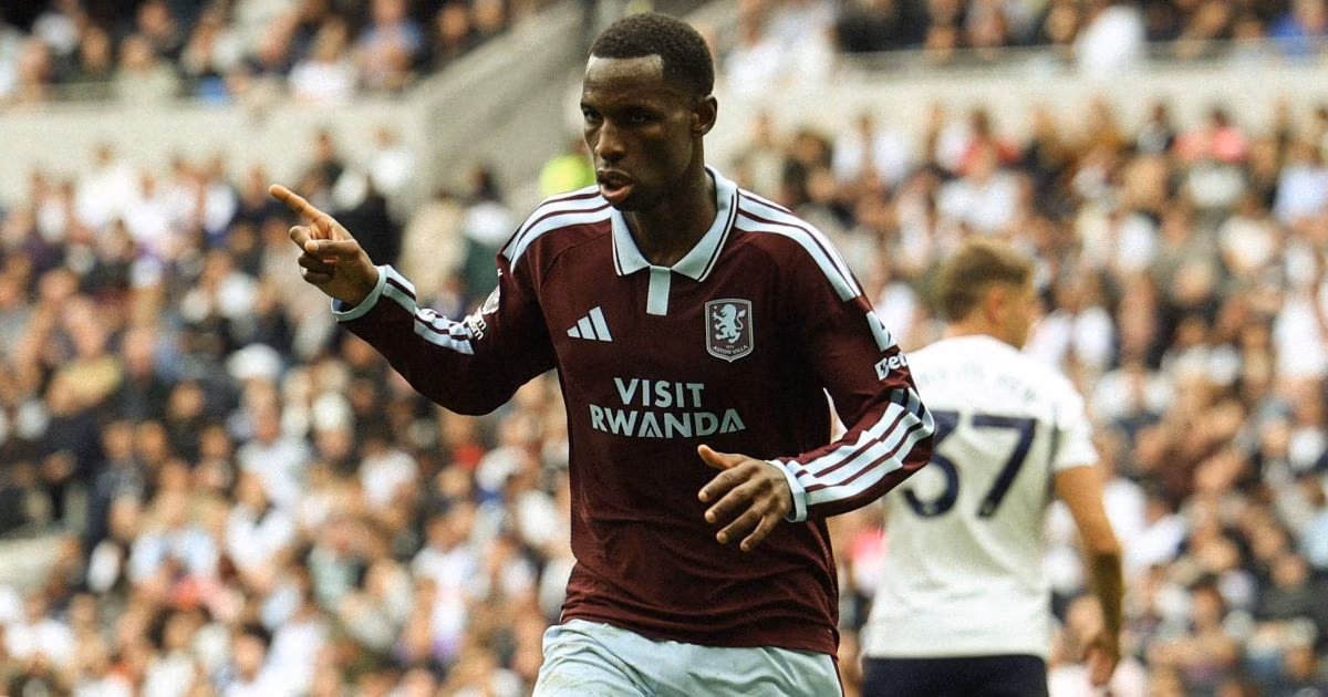 Aston Villa vence Tottenham e conquista primeira vitória na Premier League