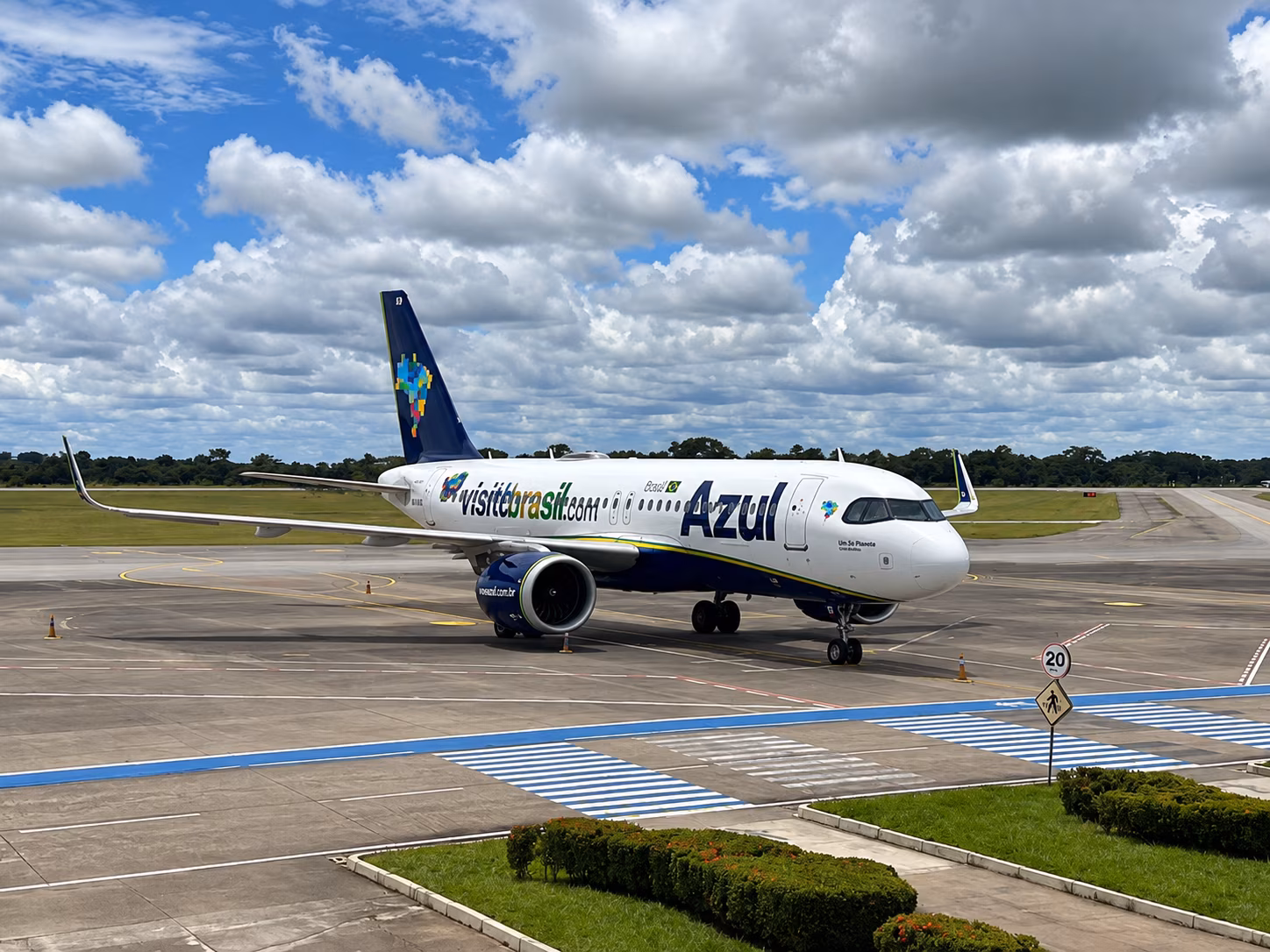 Azul inicia venda de voos diários entre Rio Branco e Manaus; confira