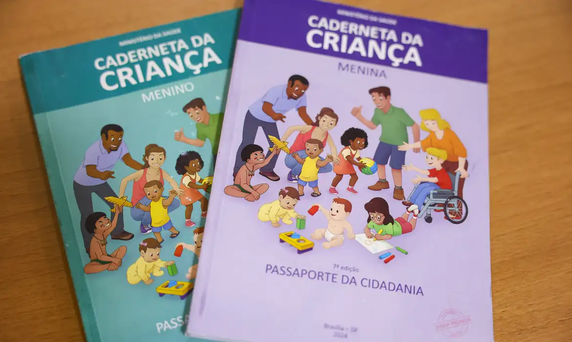 Mais de 1 mi de crianças já receberam nova vacina contra pneumonia e meningite