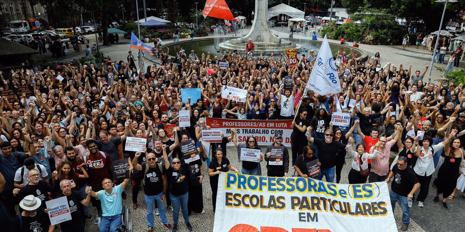 Professores de escolas particulares do Rio fazem greve de 24 horas