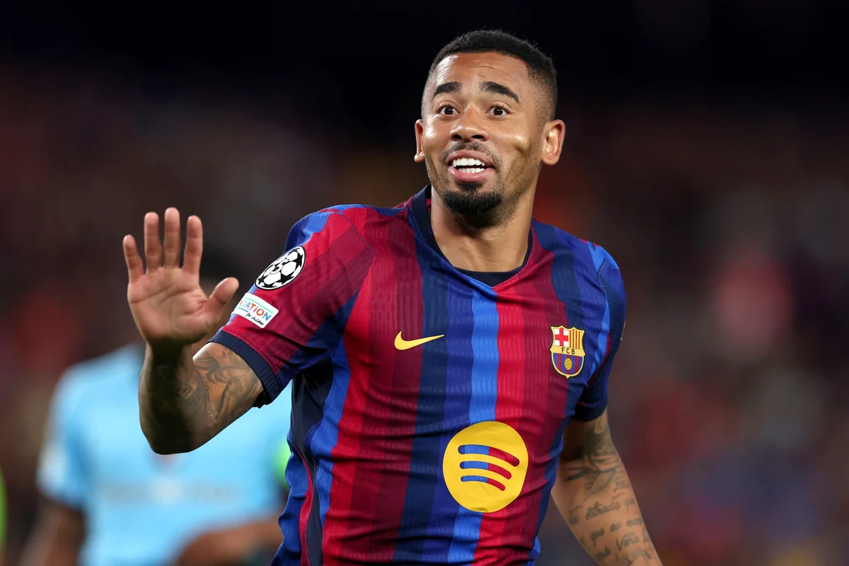 Gabriel Jesus marca em estreia pelo Barcelona e empata com Rivaldo na Champions