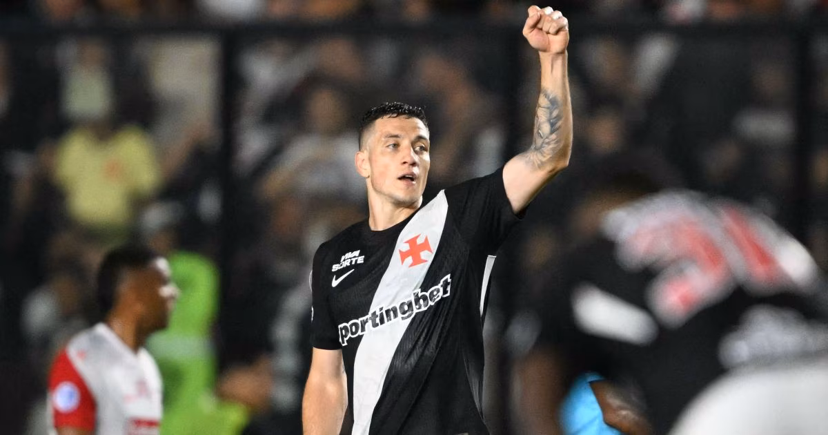 Vasco vence Santa Fe e volta à semifinal da Sul-Americana após 15 anos