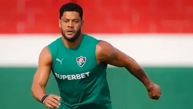 Hulk elege pior técnico da carreira e torcida mais difícil de jogar contra