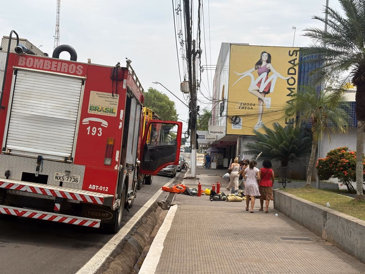 Princípio de incêndio atinge prédio da SEAD e mobiliza bombeiros em Rio Branco