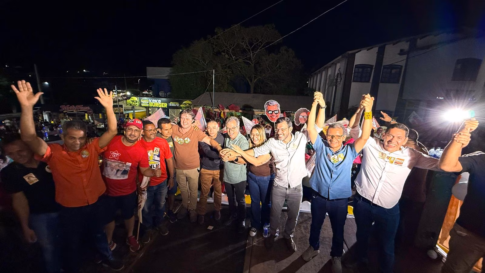 O candidato ao Governo do Acre Thor Dantas destacou a mobilização e a energia encontradas em Cruzeiro do Sul.