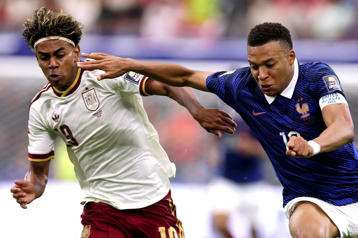 Mbappé elogia Lamine Yamal após jovem craque apontar ambos como os melhores do mundo