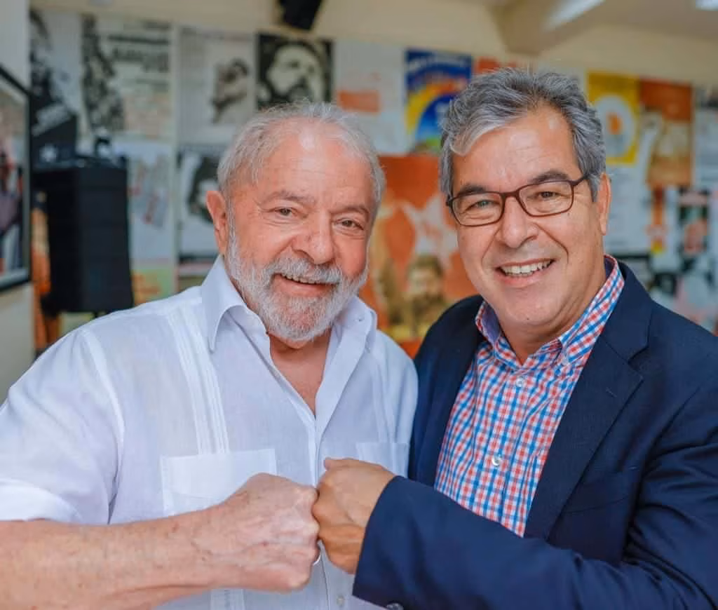 Lula pede votos para Jorge Viana ao Senado em horário eleitoral no Acre