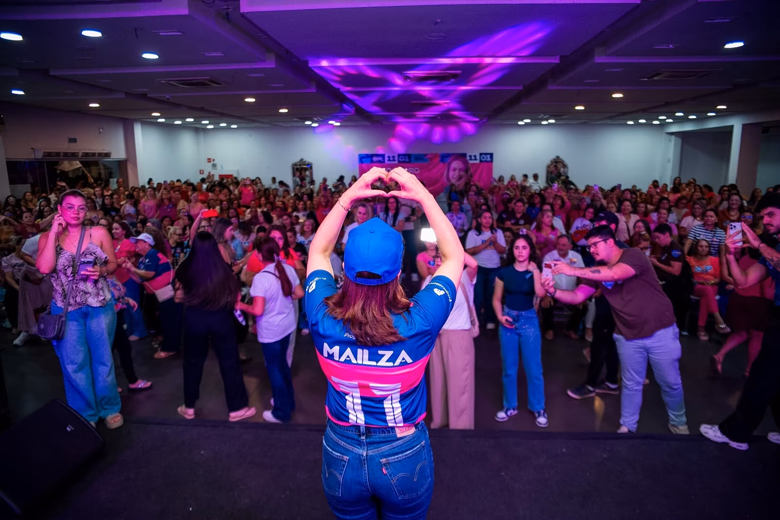 Mailza reúne mulheres e defende maior participação feminina na política