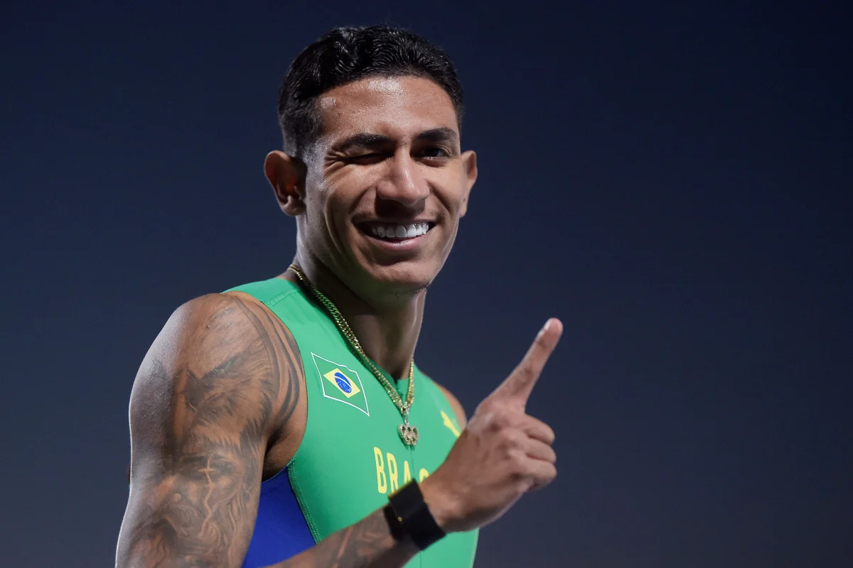 Matheus Lima quebra recorde sul-americano nos 400m com barreiras e vai à final