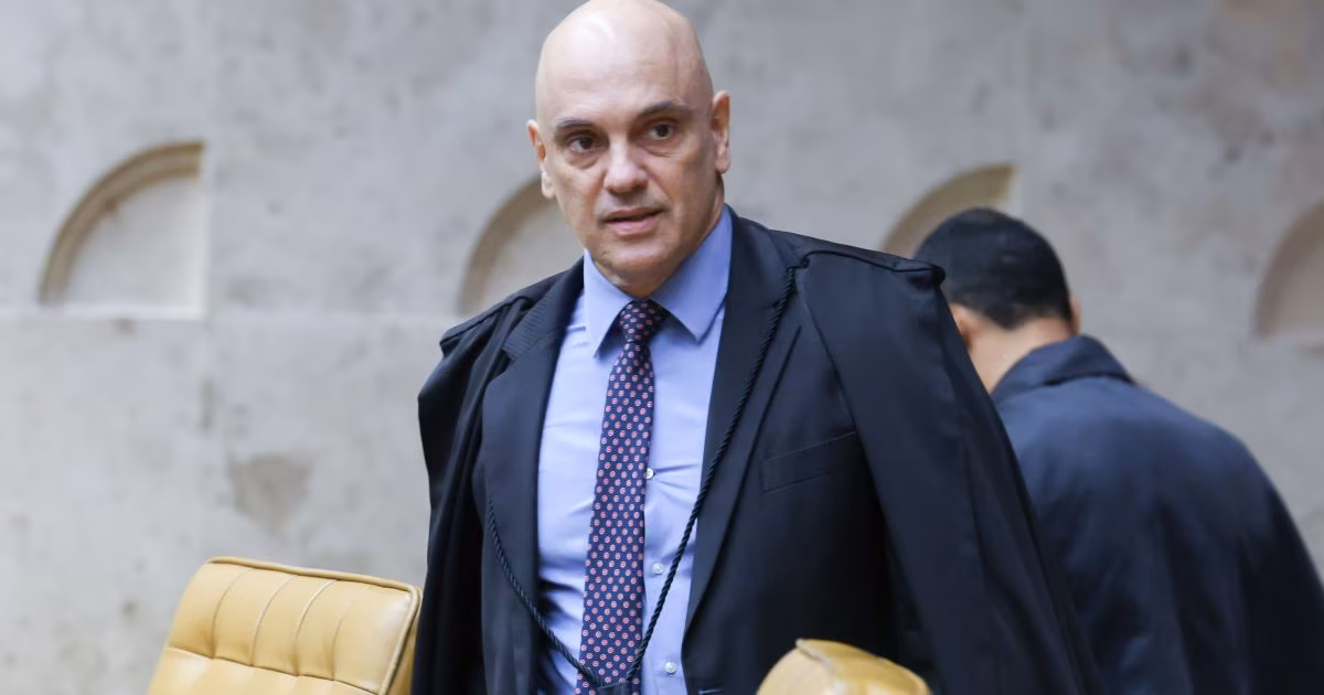 Moraes pede nova queda de sigilo antes de sessão de terça-feira no STF