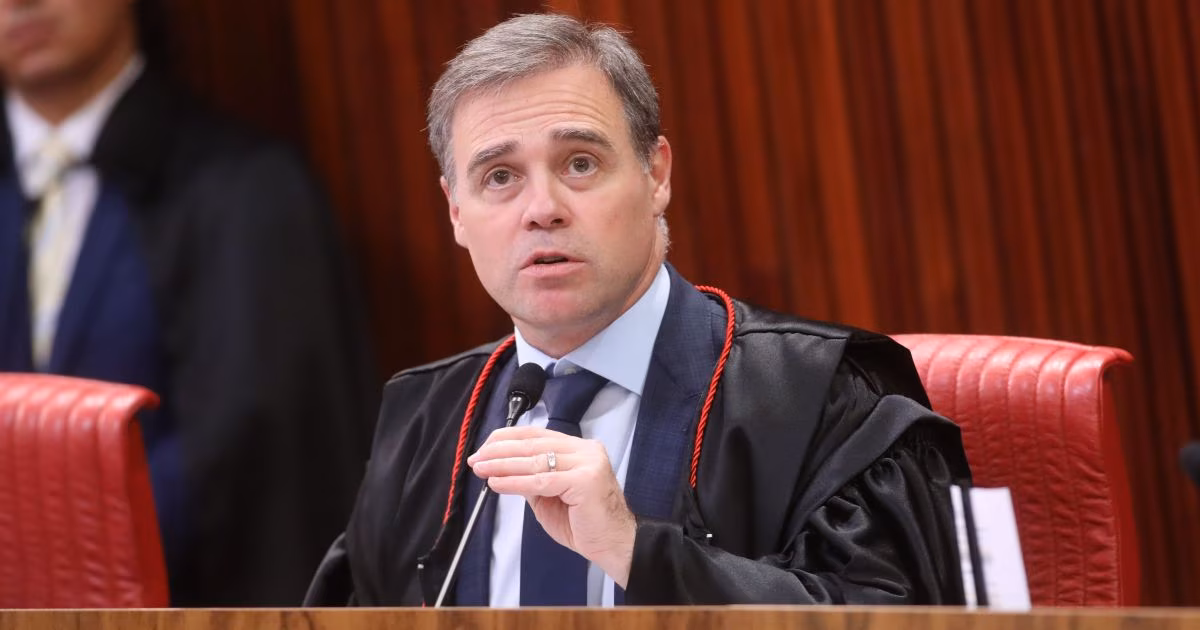 PF aponta possível rigor maior de Mendonça com Lulinha