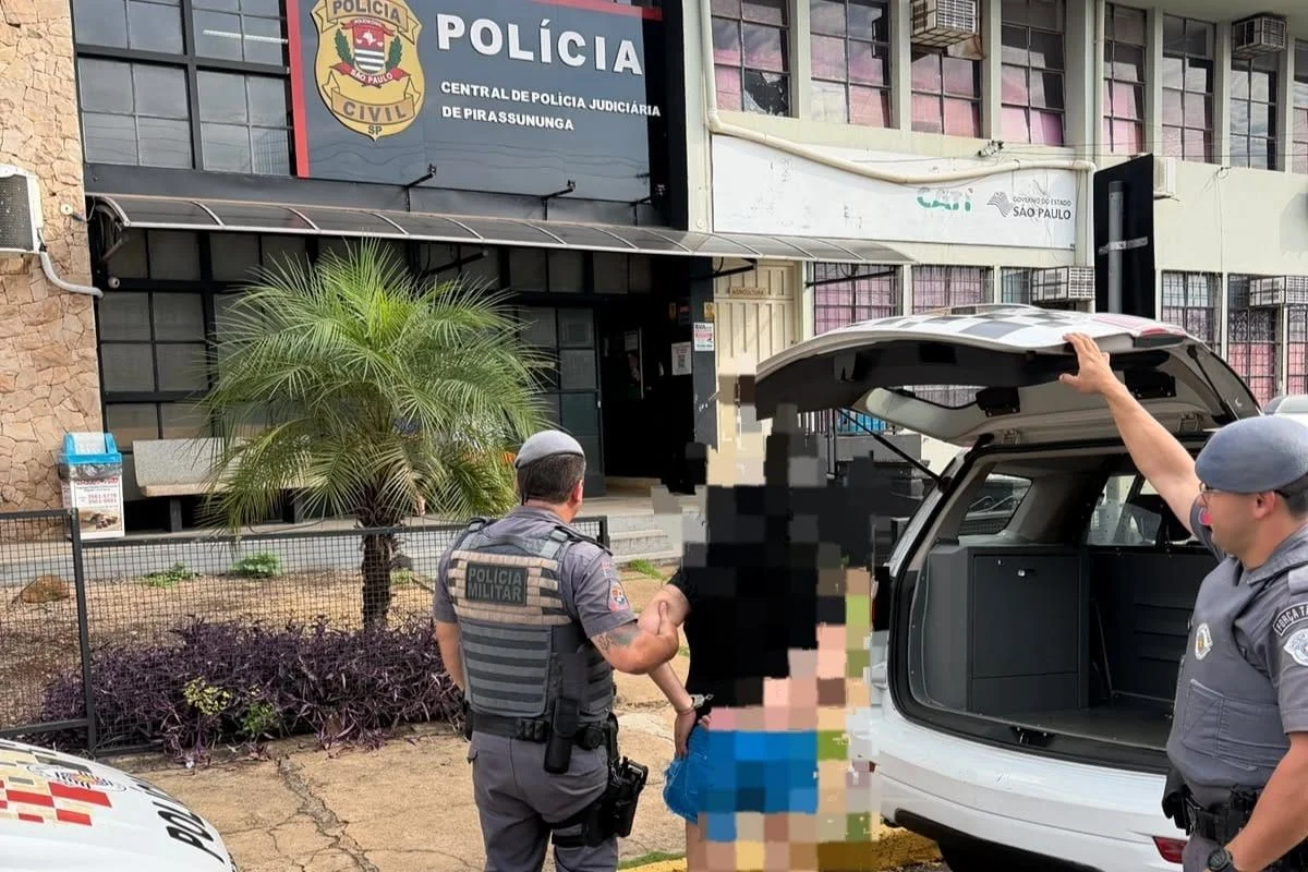 Mulher é presa suspeita de atear fogo ao companheiro após discussão