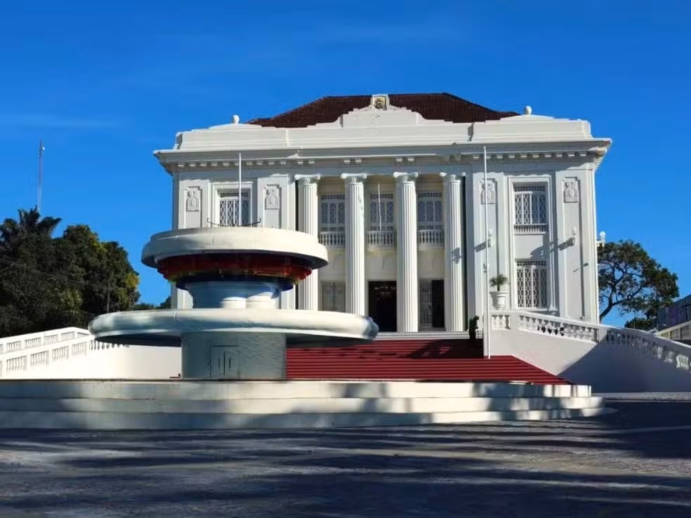 A duas semanas da eleição, número de indecisos ainda é alto na disputa pelo Governo