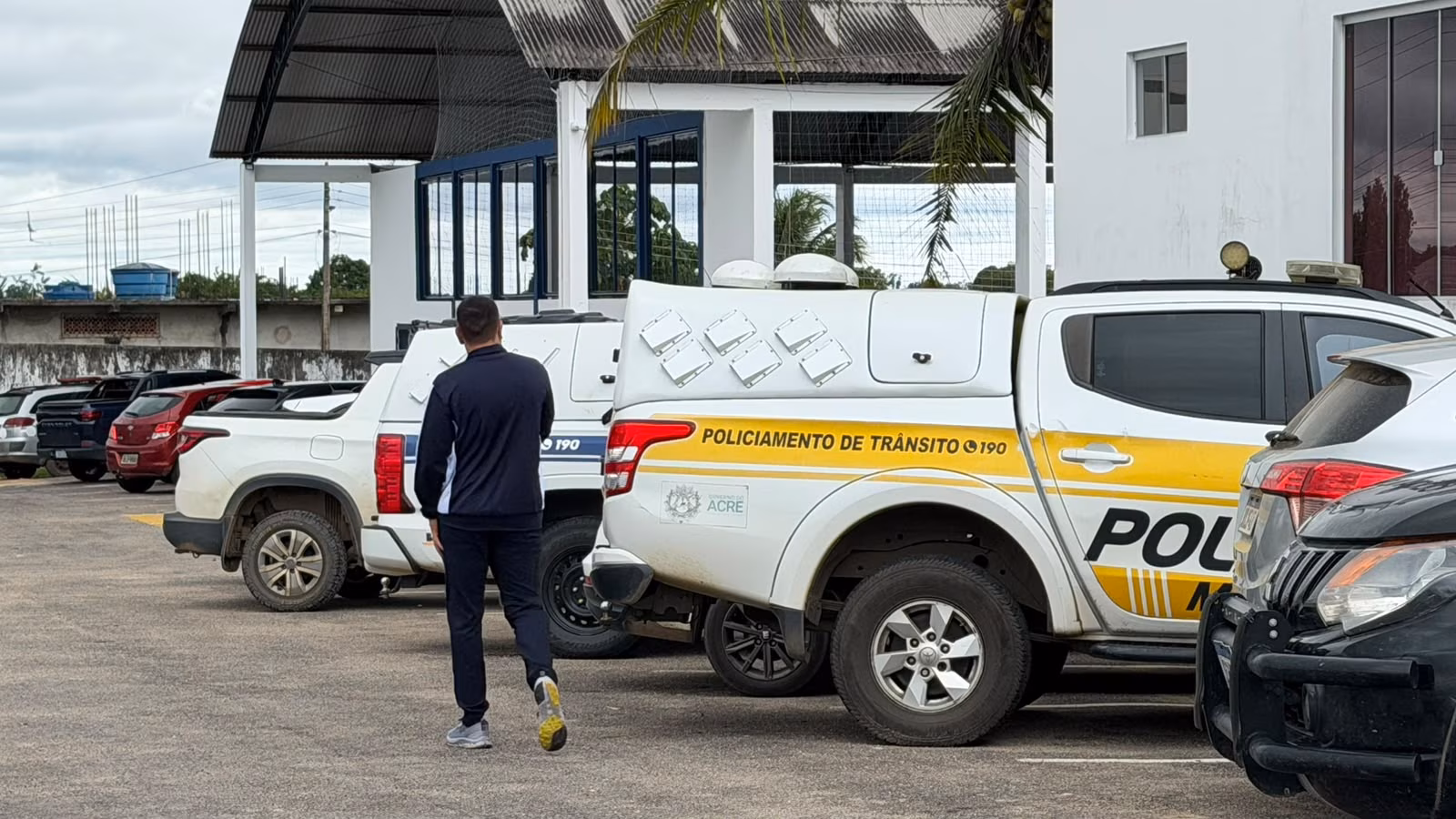 Suspeito de esfaquear companheira seis vezes é preso após nova ocorrência no Acre