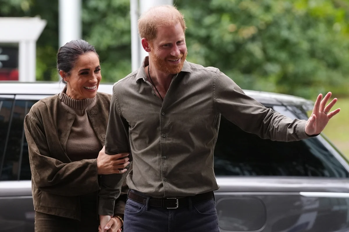 Harry e Meghan rejeitam “cidadãos comuns” e exigem novo status no RU