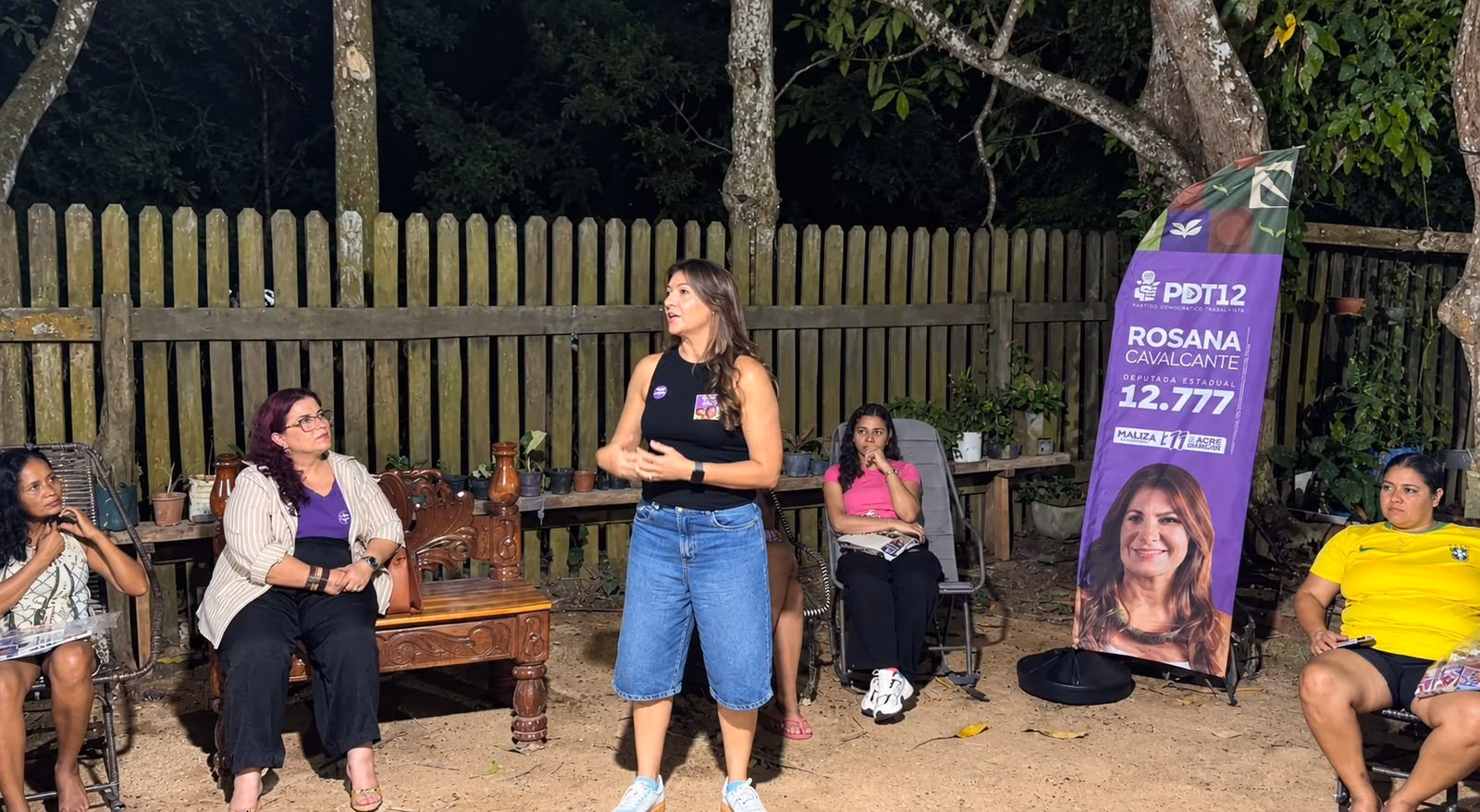 A proposta da agenda, segundo a apresentação feita no encontro foi aproximar a candidata da população