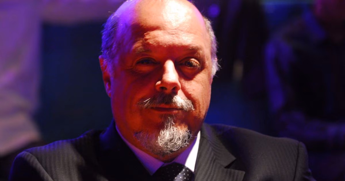 Famosos lamentam morte de Roney Facchini, ator de “Rá-Tim-Bum”
